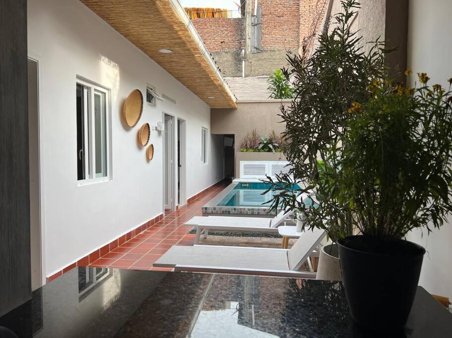 Nueva En San Antonio Cali, La Casa De Tona Villa Exterior photo